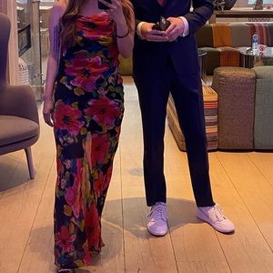 UO Rosalia Chiffon Maxi Dres